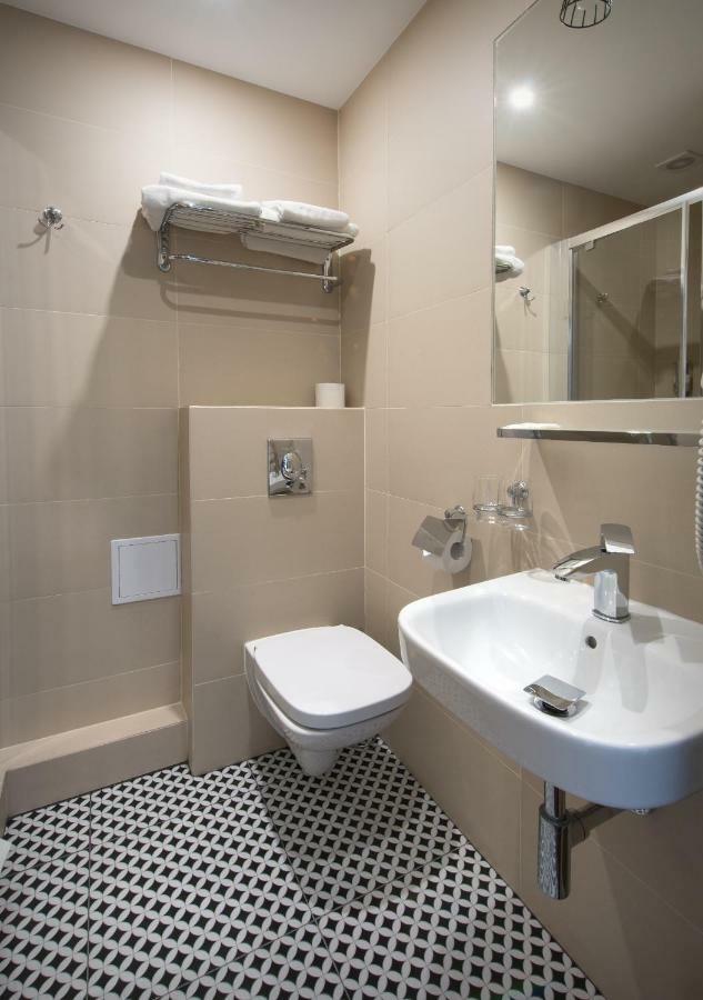 Hotel Capitol Biała Podlaska Extérieur photo