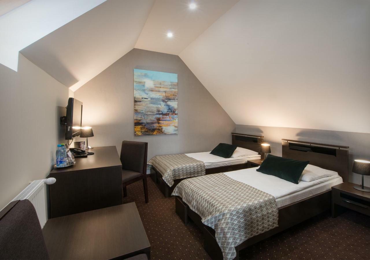 Hotel Capitol Biała Podlaska Extérieur photo